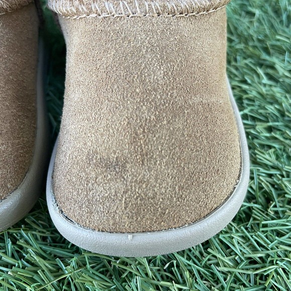 UGG Baby uggs Keelan Booties Chestnut Brown Suede Infant Shoes Size 0-6 Months - Picture 12 of 12